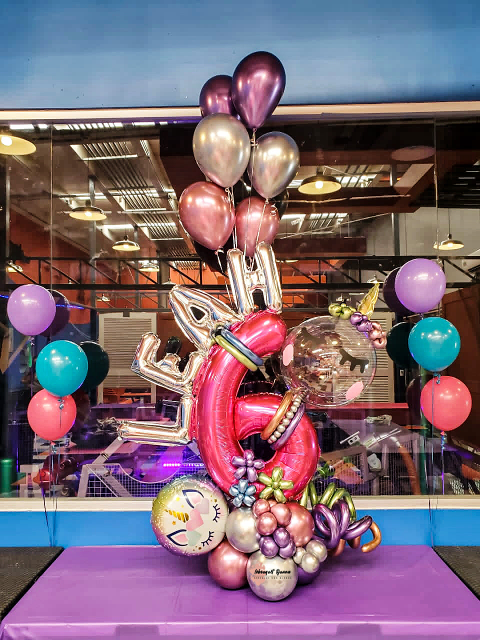 Balloon bouquets